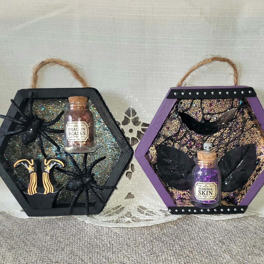 Halloween Decor!! Spider Scales Jar/Zombie Skin Jar-mounted in Wooden Frames